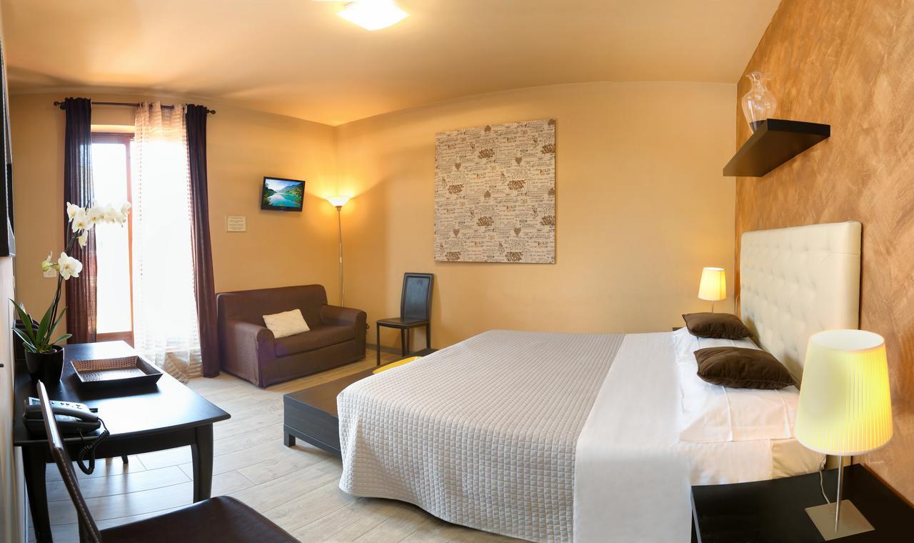 Hotel Residenza Alighieri 巴多利诺 外观 照片