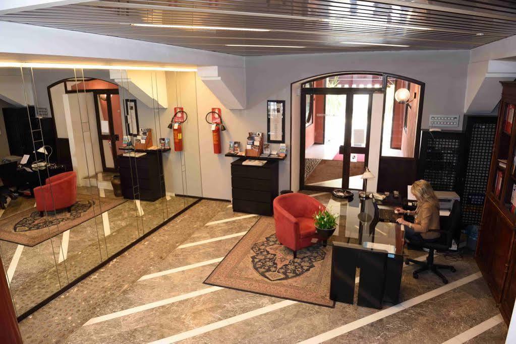 Hotel Residenza Alighieri 巴多利诺 外观 照片