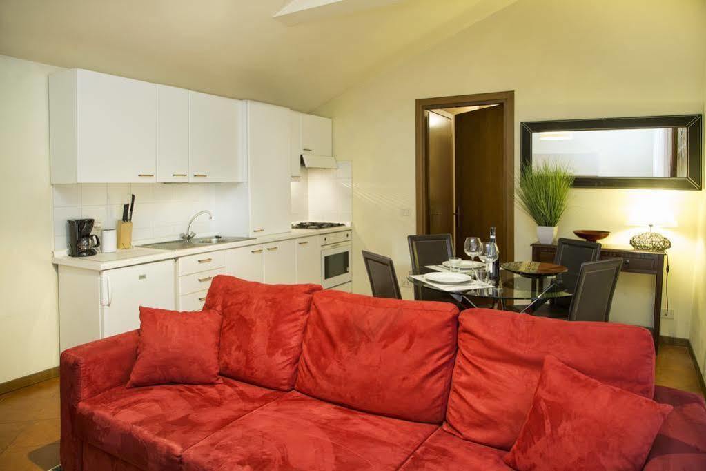 Hotel Residenza Alighieri 巴多利诺 外观 照片